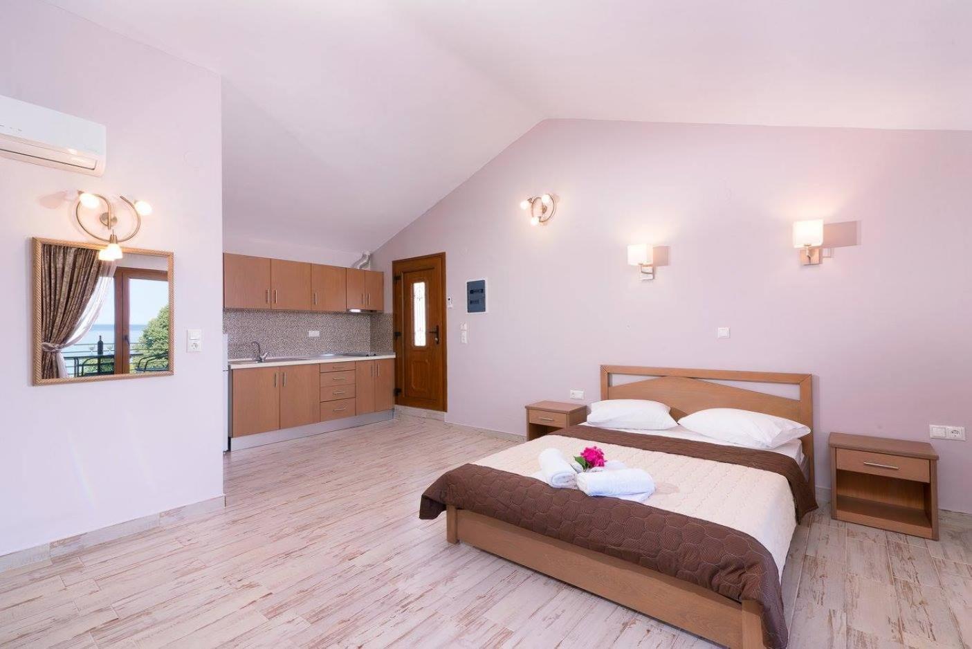 Kapsogeorgis Rooms Koinira Buitenkant foto